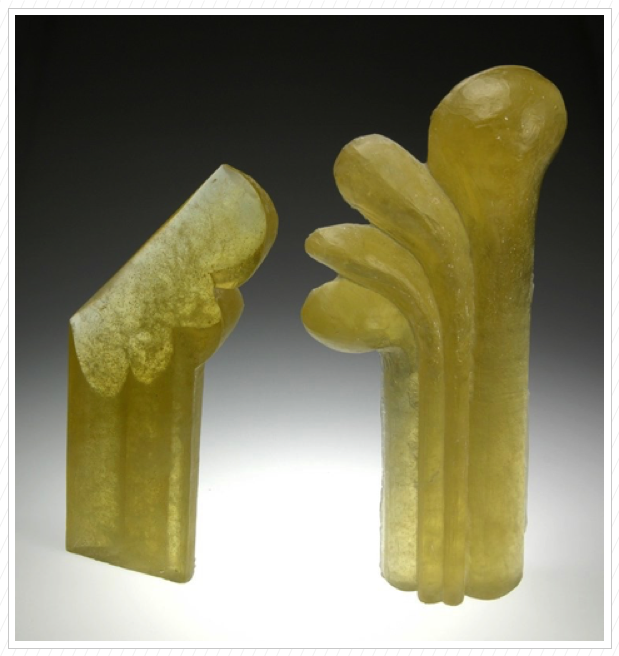 Duet For Daffodils
2007/2008
Lead Crystal
26 x 16 x 7 in. (2 Pieces)
$11,000